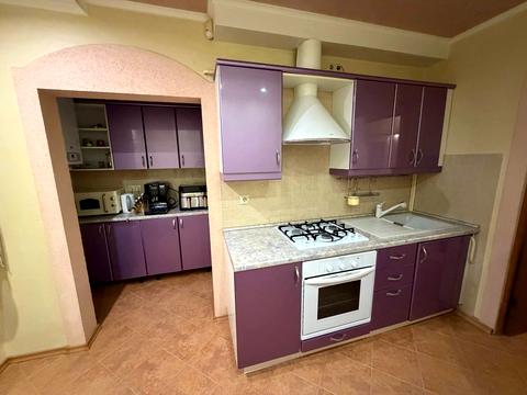 квартира за адресою Мирослава Скорика вул. (Василя Сурикова), 3