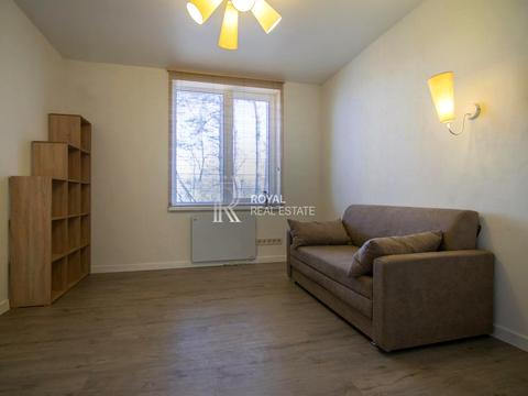 будинок за адресою с. Бортники, фаріка дел