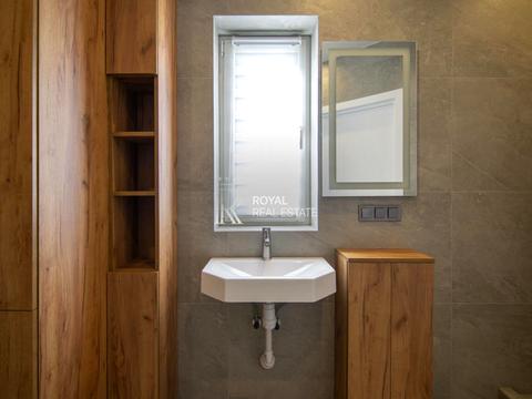 будинок за адресою с. Бортники, фаріка дел