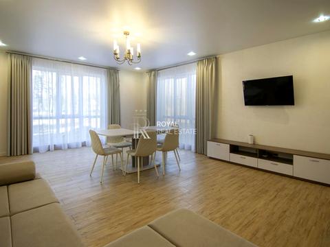 будинок за адресою с. Бортники, фаріка дел