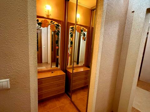 квартира за адресою Мирослава Скорика вул. (Василя Сурикова), 3