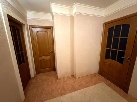 квартира за адресою Мирослава Скорика вул. (Василя Сурикова), 3