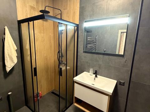 квартира за адресою Олексія Вадатурського вул. (Фалєєвська), 91