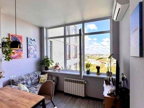 квартира за адресою Нагірна вул., 16/18