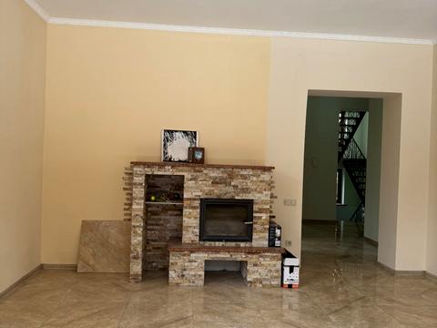 будинок за адресою озерна