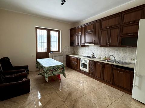 будинок за адресою озерна