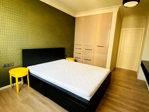 квартира за адресою Авіаконструктора Ігоря Сікорського вул. (Танкова), 1