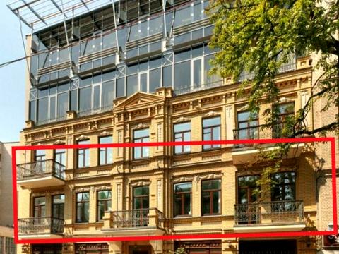 комерційна за адресою Михайлівська вул., 7