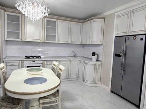 квартира за адресою Академіка Шалімова вул., 69