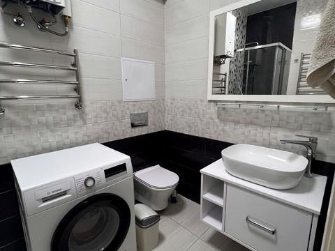 квартира за адресою Соборний просп. (Леніна), 182