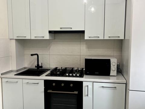 квартира за адресою Соборний просп. (Леніна), 182