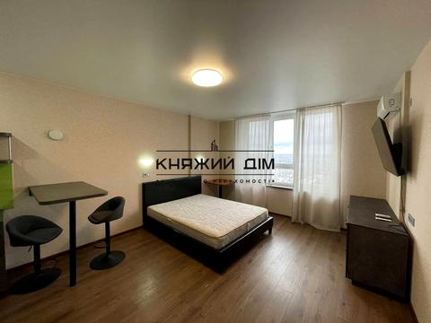квартира за адресою Миколи Бажана просп., 17-А