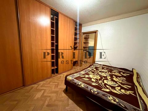 комерційна за адресою Героїв полку "Азов" вул. (Маршала Малиновського), 1