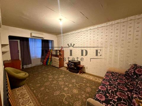 комерційна за адресою Героїв полку "Азов" вул. (Маршала Малиновського), 1