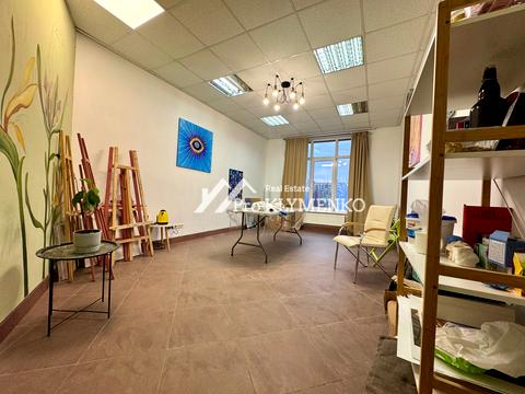 комерційна за адресою Ованеса Туманяна вул., 15-А