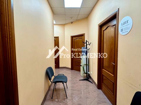 комерційна за адресою Ованеса Туманяна вул., 15-А