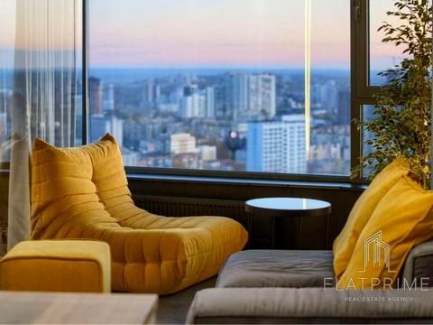 комерційна за адресою Кловський узвіз (Кловський), 7a