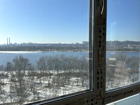 квартира за адресою Дніпровська набережна вул., 17-К
