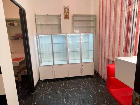 комерційна за адресою Бандери, 34