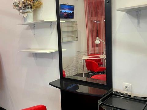 комерційна за адресою Бандери, 34