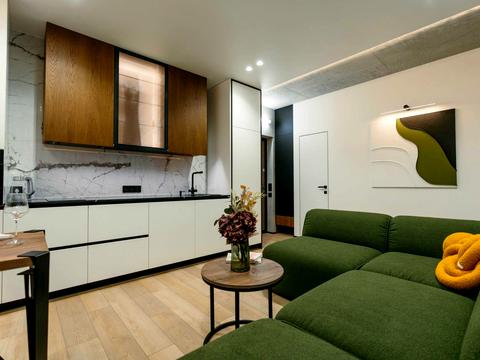 квартира за адресою Салютна вул., 2к16