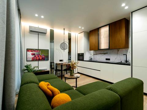 квартира за адресою Салютна вул., 2к16