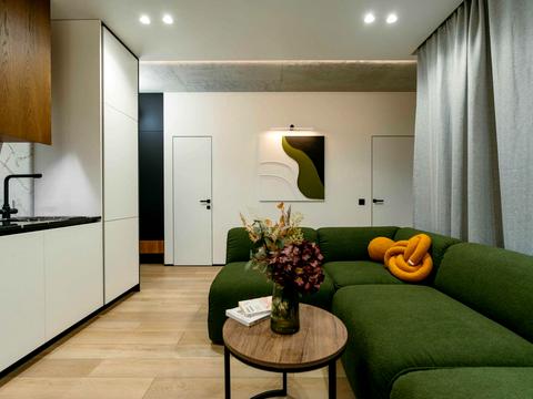 квартира за адресою Салютна вул., 2к16