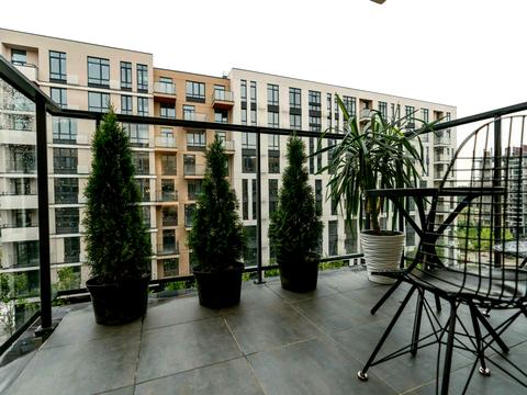 квартира за адресою Салютна вул., 2к16