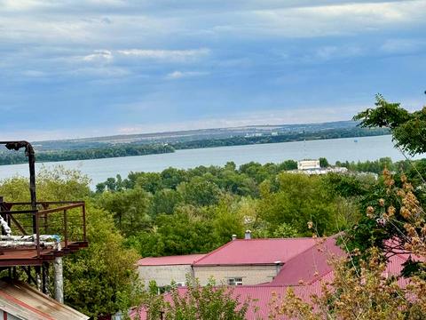 комерційна за адресою Соборна пл. (Жовтнева), 14