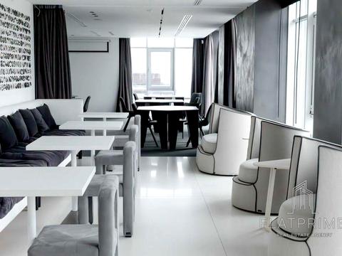 комерційна за адресою Київ, Іоанна Павла II вул. (Патріса Лумумби), 6/1