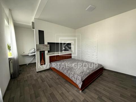 будинок за адресою Вишнева