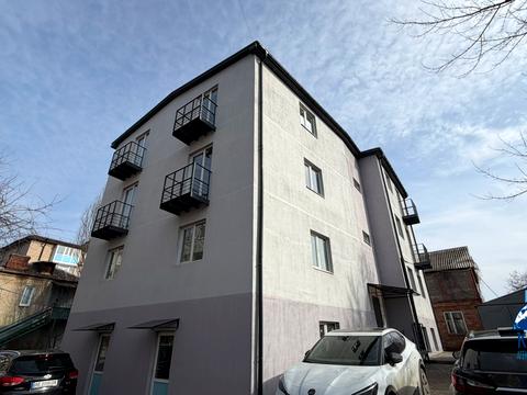 квартира за адресою Михайла Драгоманова вул. (Димитрова), 18