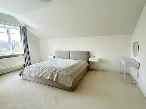 будинок за адресою с. Вишеньки, Ялтинська вул.