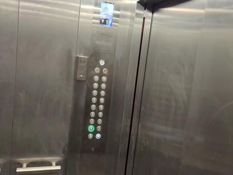 квартира за адресою Миколи Руденка бульв. (Кольцова), 9