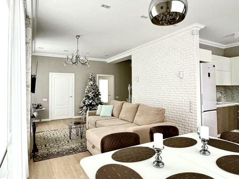 будинок за адресою Богдана Хмельницького бульв.