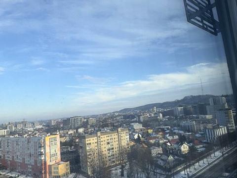 квартира по адресу Черновола просп. (700-летия Львова), 77