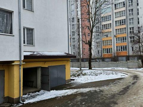 паркомісце за адресою Галицька вул., 118в