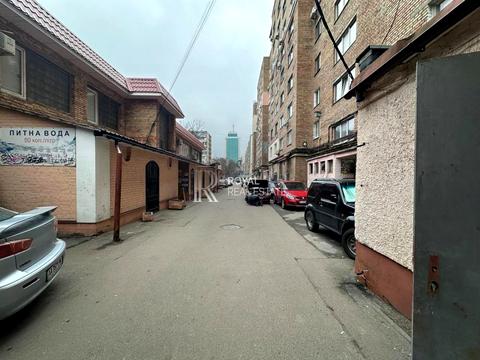 комерційна за адресою Київ, Берестейський просп. (Перемоги), 20