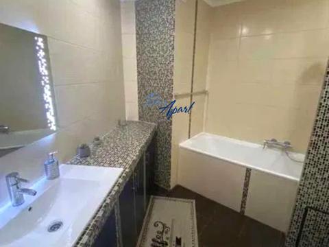 квартира за адресою Академіка Глушкова просп., 9-Є