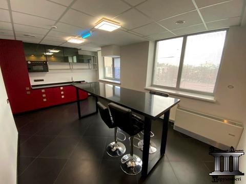 комерційна за адресою Київ, Дегтярівська вул., 27-Т