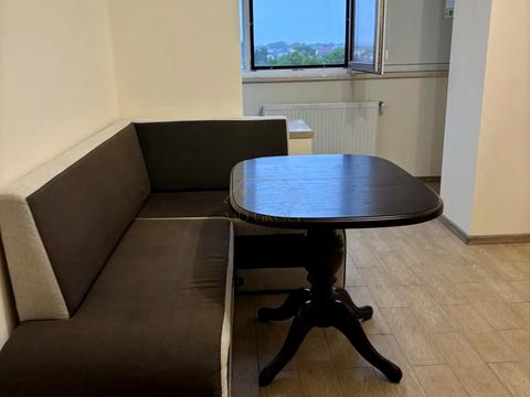 квартира за адресою Потічна вул., 1-Д