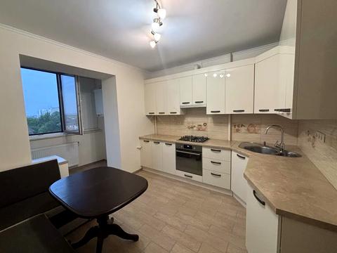 квартира за адресою Потічна вул., 1-Д