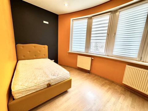 квартира за адресою Київ, Генерала Шаповала вул. (Механізаторів), 2-А