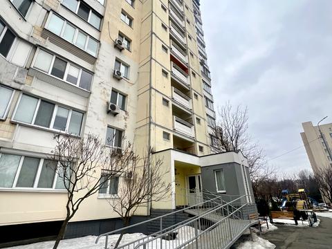 квартира за адресою Федора Ернста вул., 6