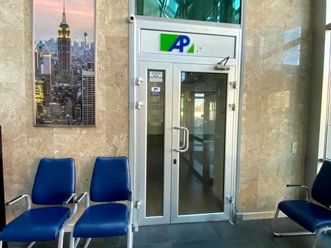 комерційна за адресою Київ, Дегтярівська вул., 27-Т