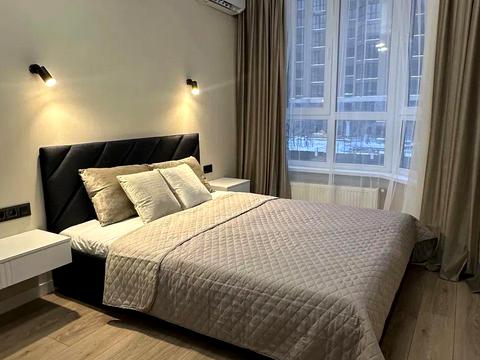 квартира за адресою Миру вул., 7