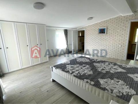 дом по адресу брюховицька, 12