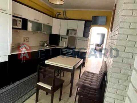 дом по адресу брюховицька, 12