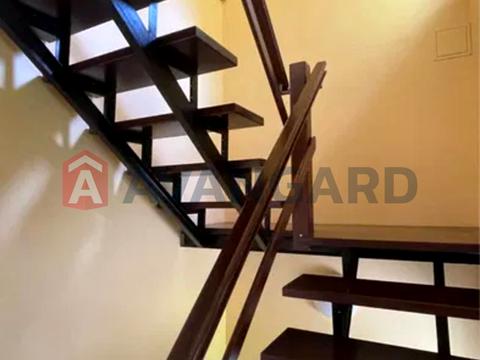 дом по адресу брюховицька, 12