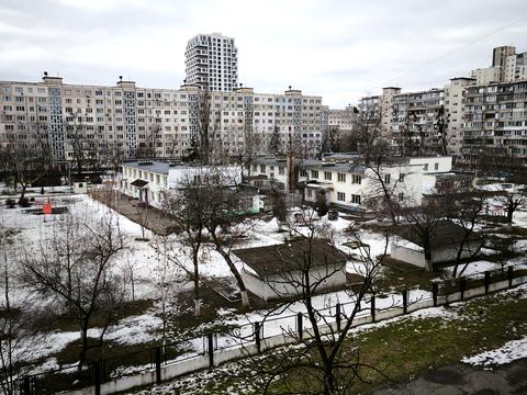 квартира за адресою Дніпровська набережна вул., 9-А